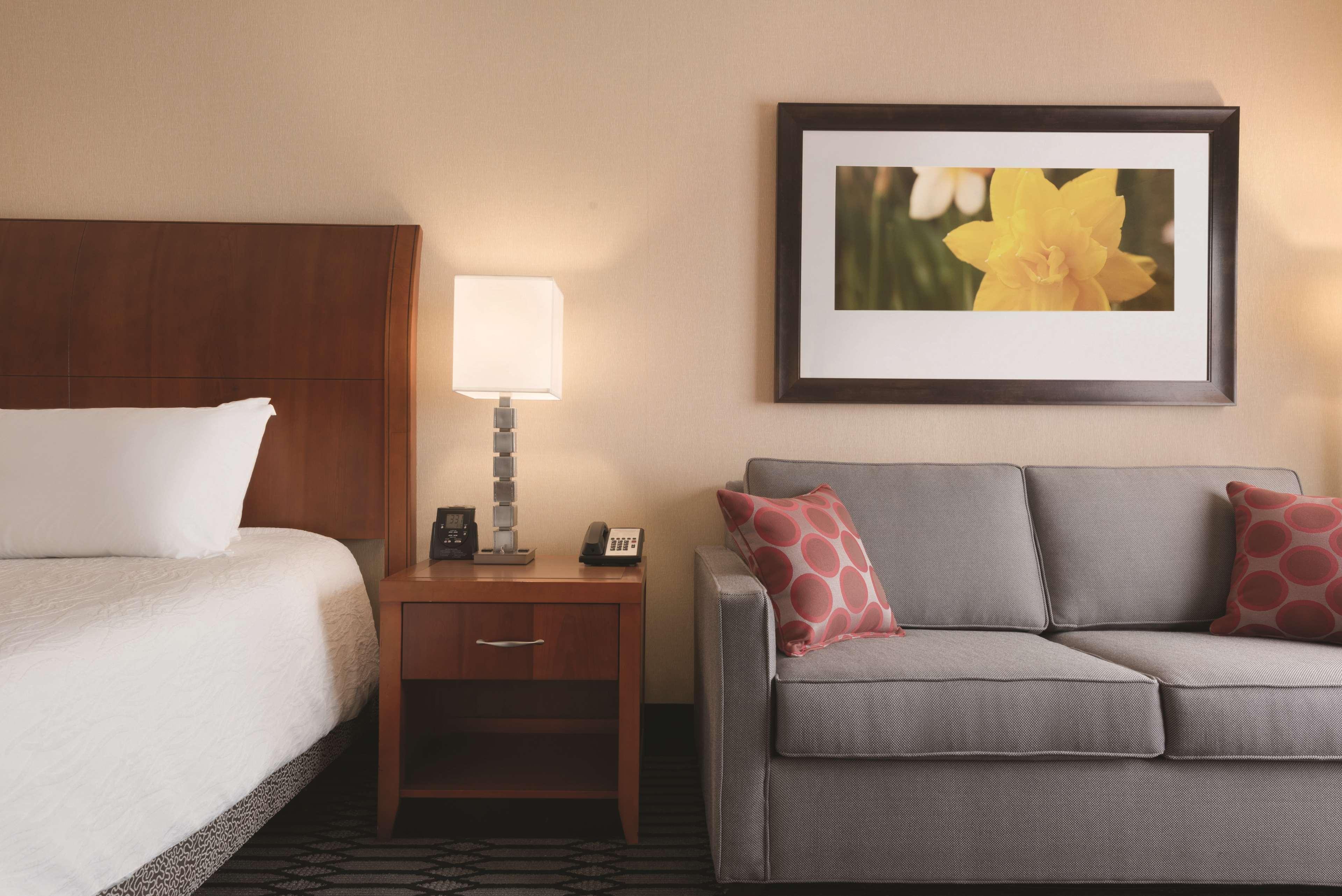 Hilton Garden Inn Akron-Canton Airport North Canton Exteriér fotografie
